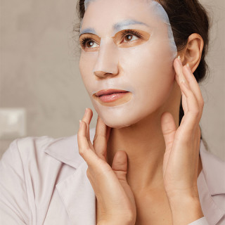 Greito poveikio „Anti-aging“ lakštinė veido kaukė su peptidais ir kolagenu AIMX „Renew Me“